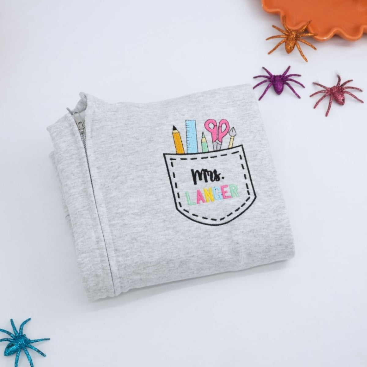 Individuell bestickte Engel- und Dämonenkatze-Kapuzenpullover für Paare