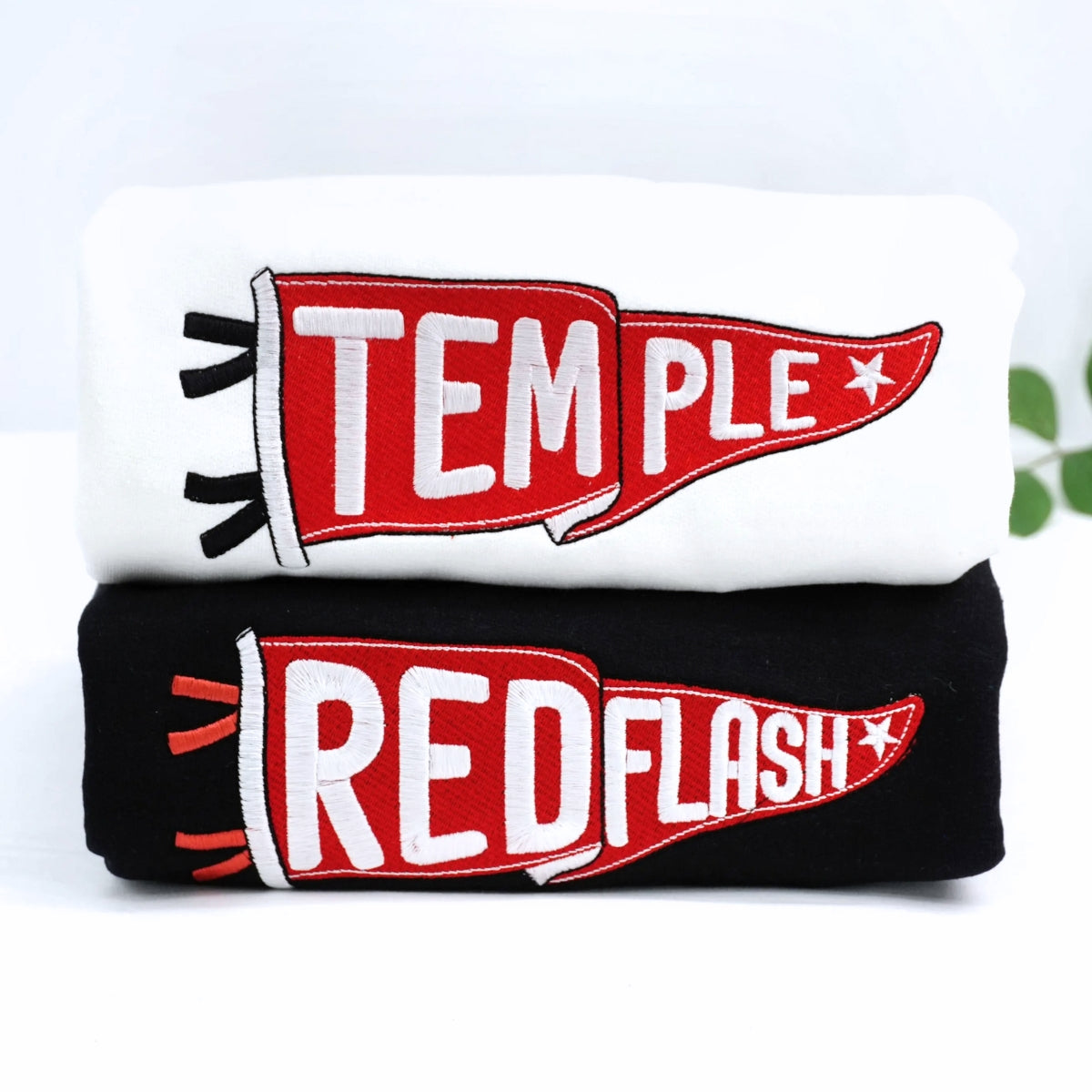 Individuell bestickte Engel- und Dämonenkatze-Kapuzenpullover für Paare