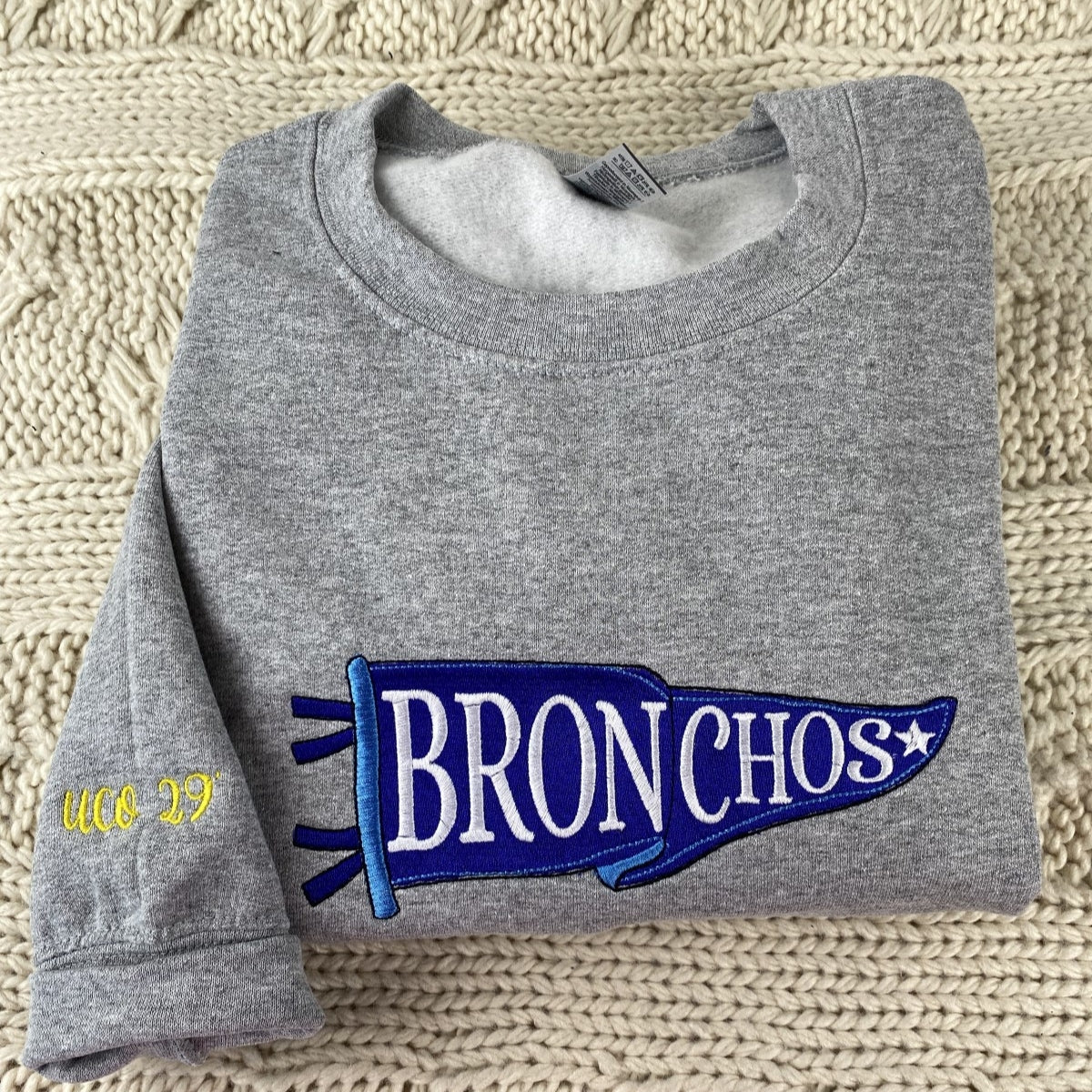 Individuell bestickte Engel- und Dämonenkatze-Kapuzenpullover für Paare