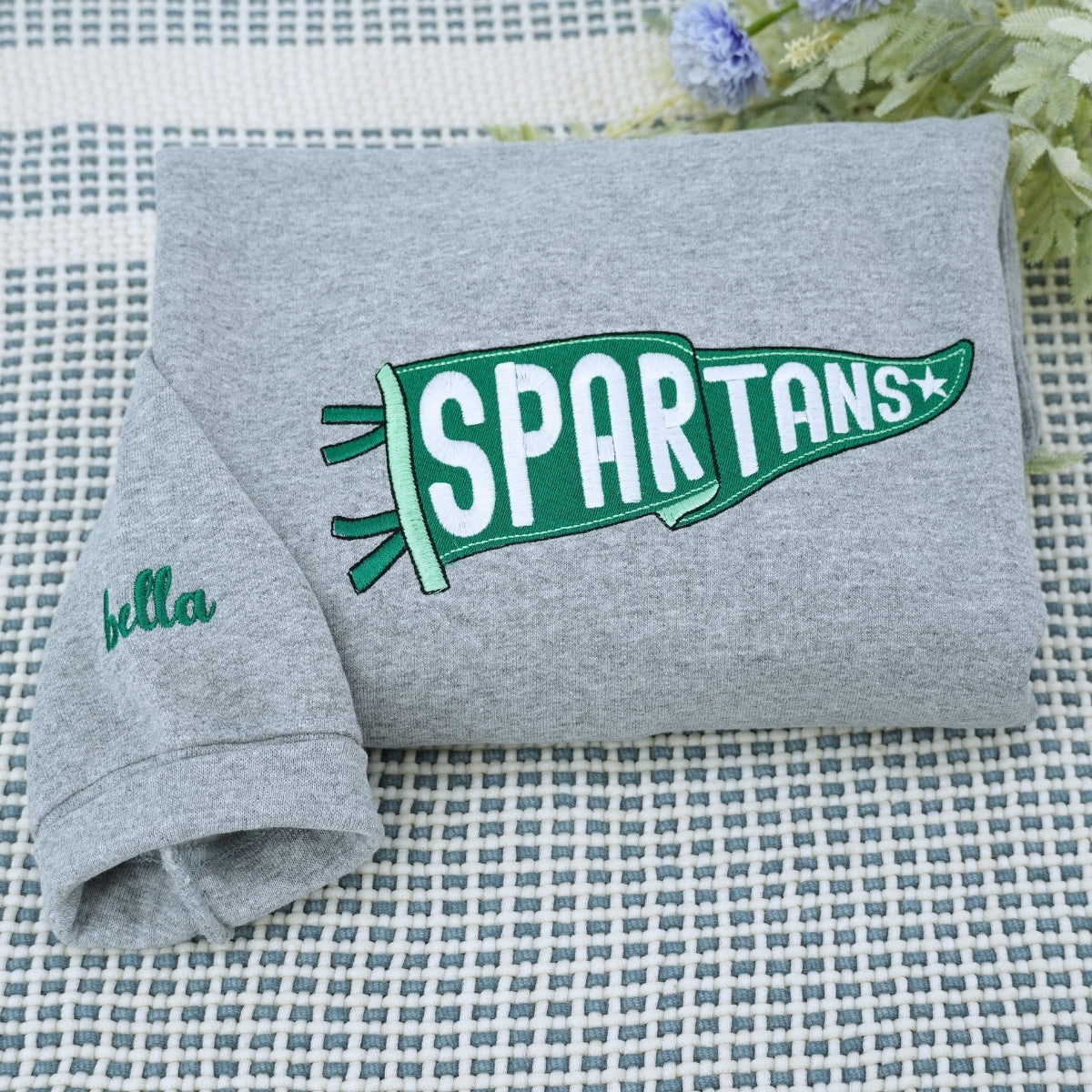 Individuell bestickte Engel- und Dämonenkatze-Kapuzenpullover für Paare