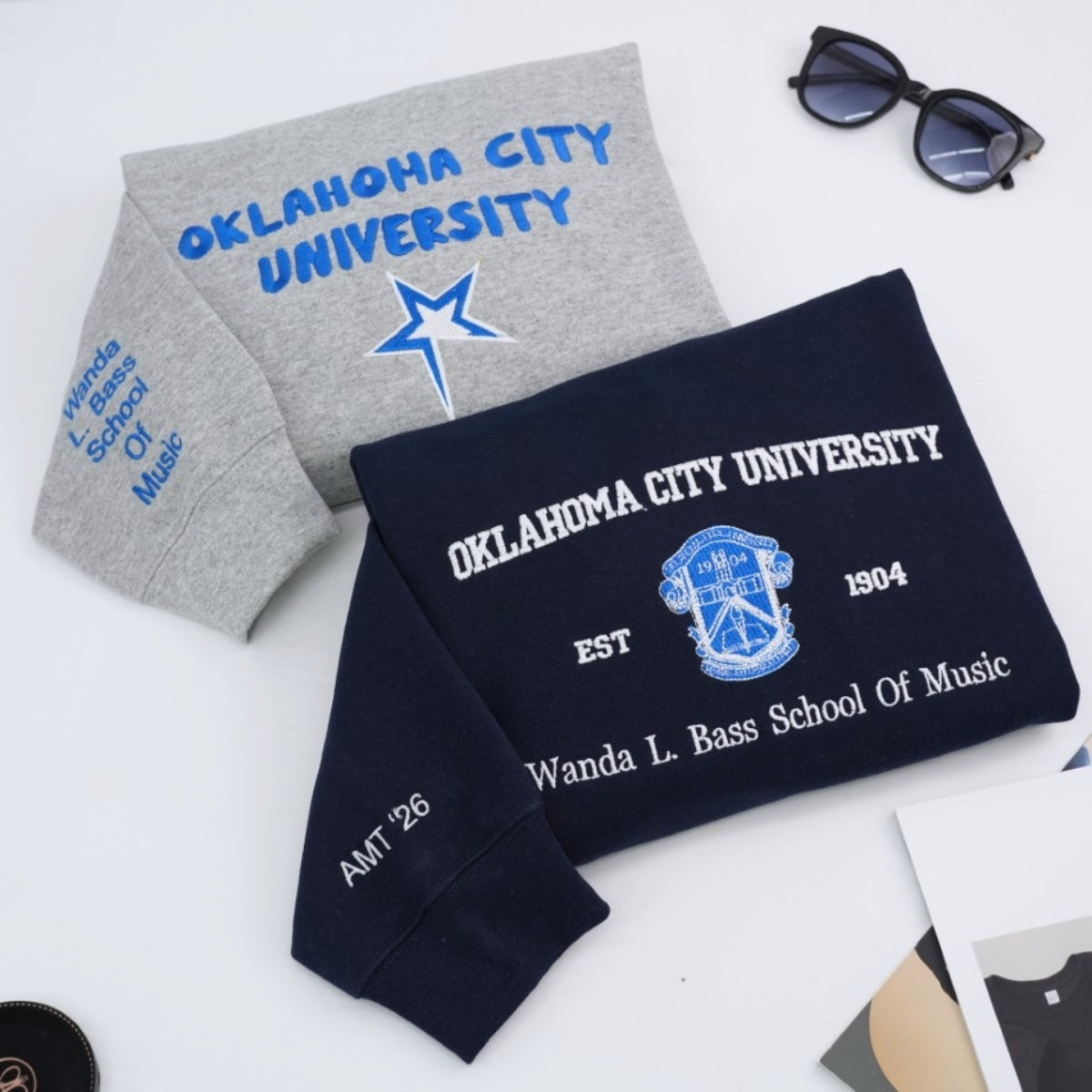 Individuell bestickte Engel- und Dämonenkatze-Kapuzenpullover für Paare