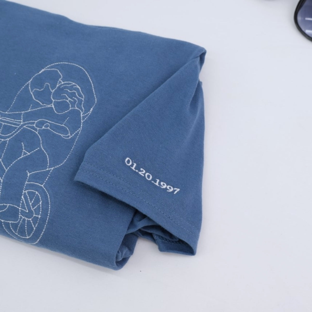 Dad Cuddle Custom T-Shirt - Father Kids Snuggle Outline Embroidered Shirt - Family Gift