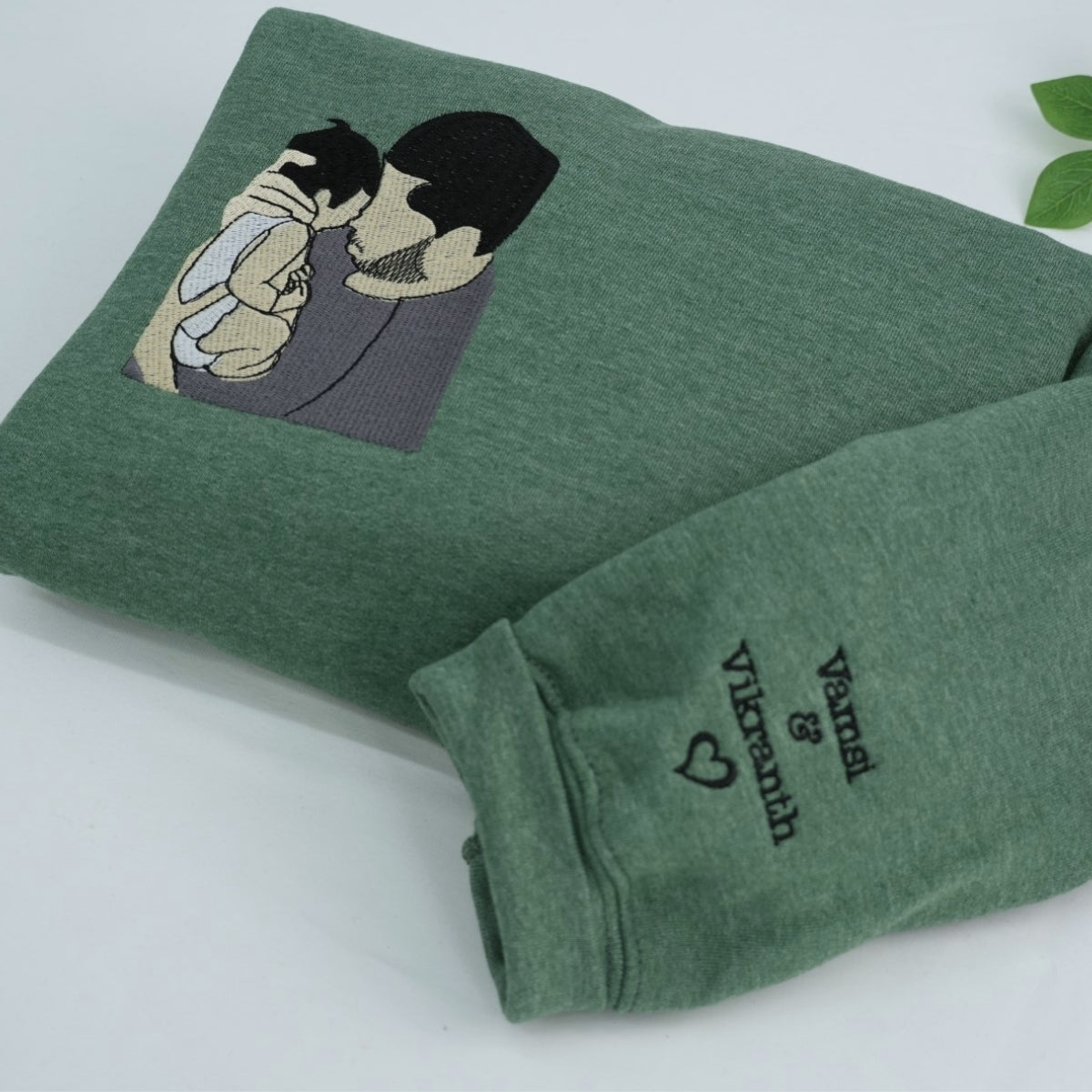 Individuell bestickte Engel- und Dämonenkatze-Kapuzenpullover für Paare