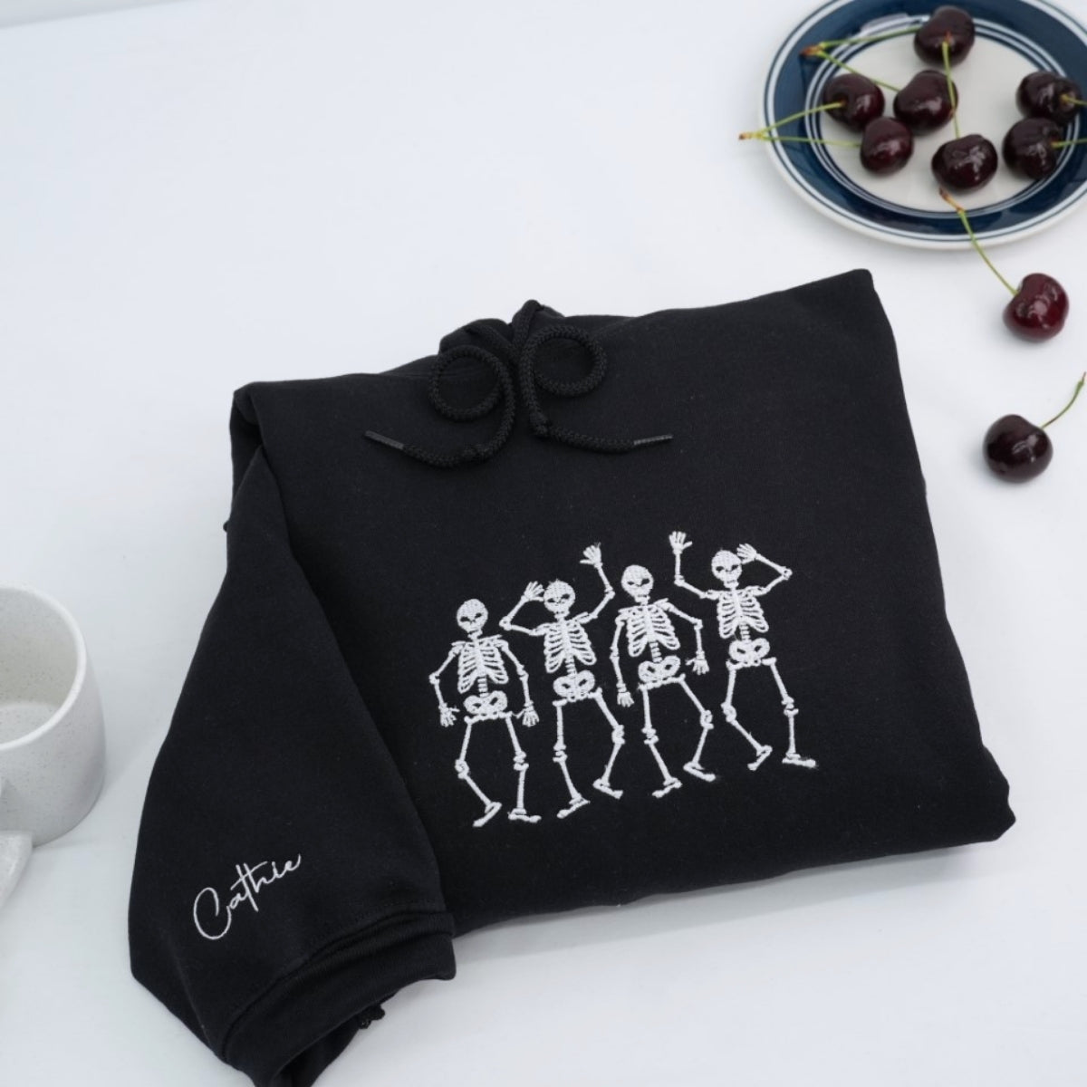 Individuell bestickte Engel- und Dämonenkatze-Kapuzenpullover für Paare