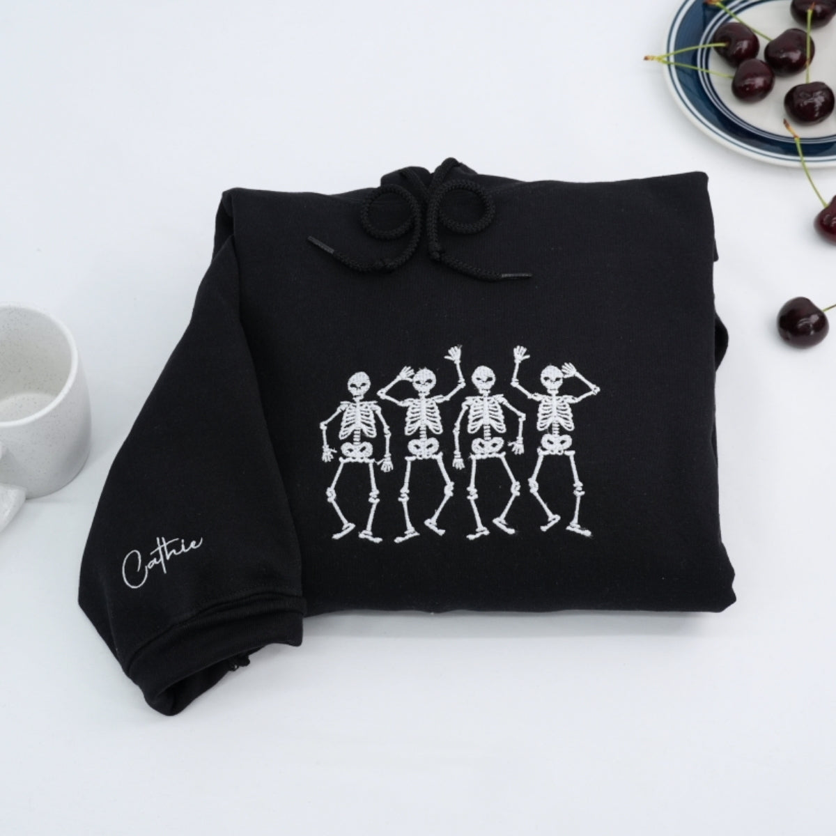 Individuell bestickte Engel- und Dämonenkatze-Kapuzenpullover für Paare