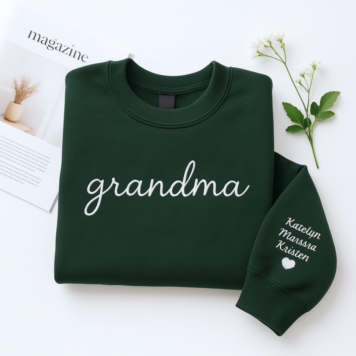Grandma Christmas Sweatshirts - Personalized Grandchildren Names Crew Neck - Perfect Holiday Gift