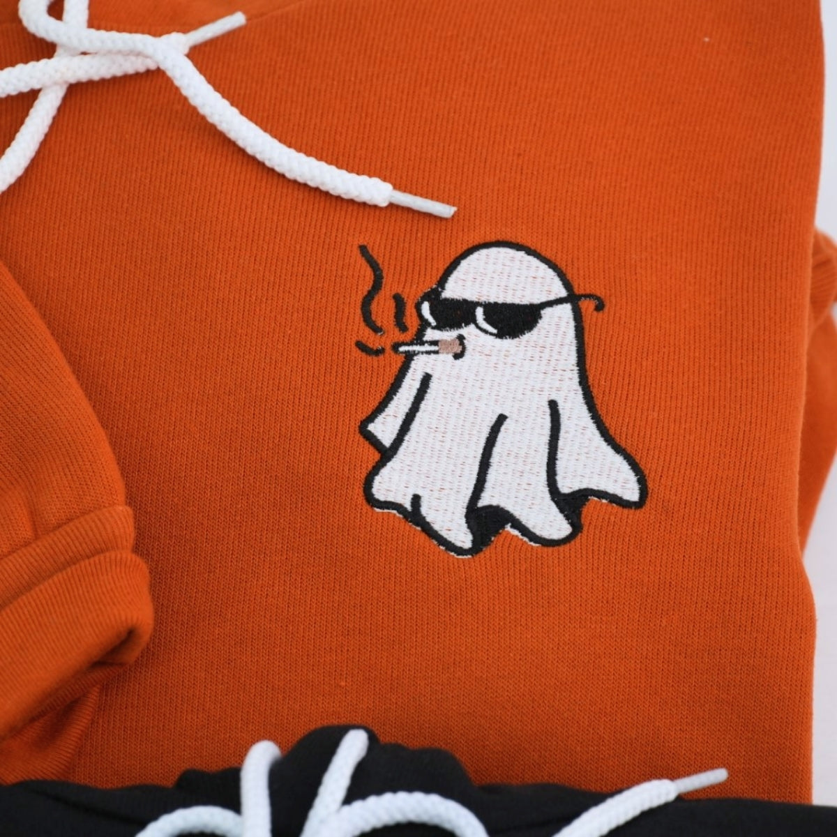 Individuell bestickte Engel- und Dämonenkatze-Kapuzenpullover für Paare