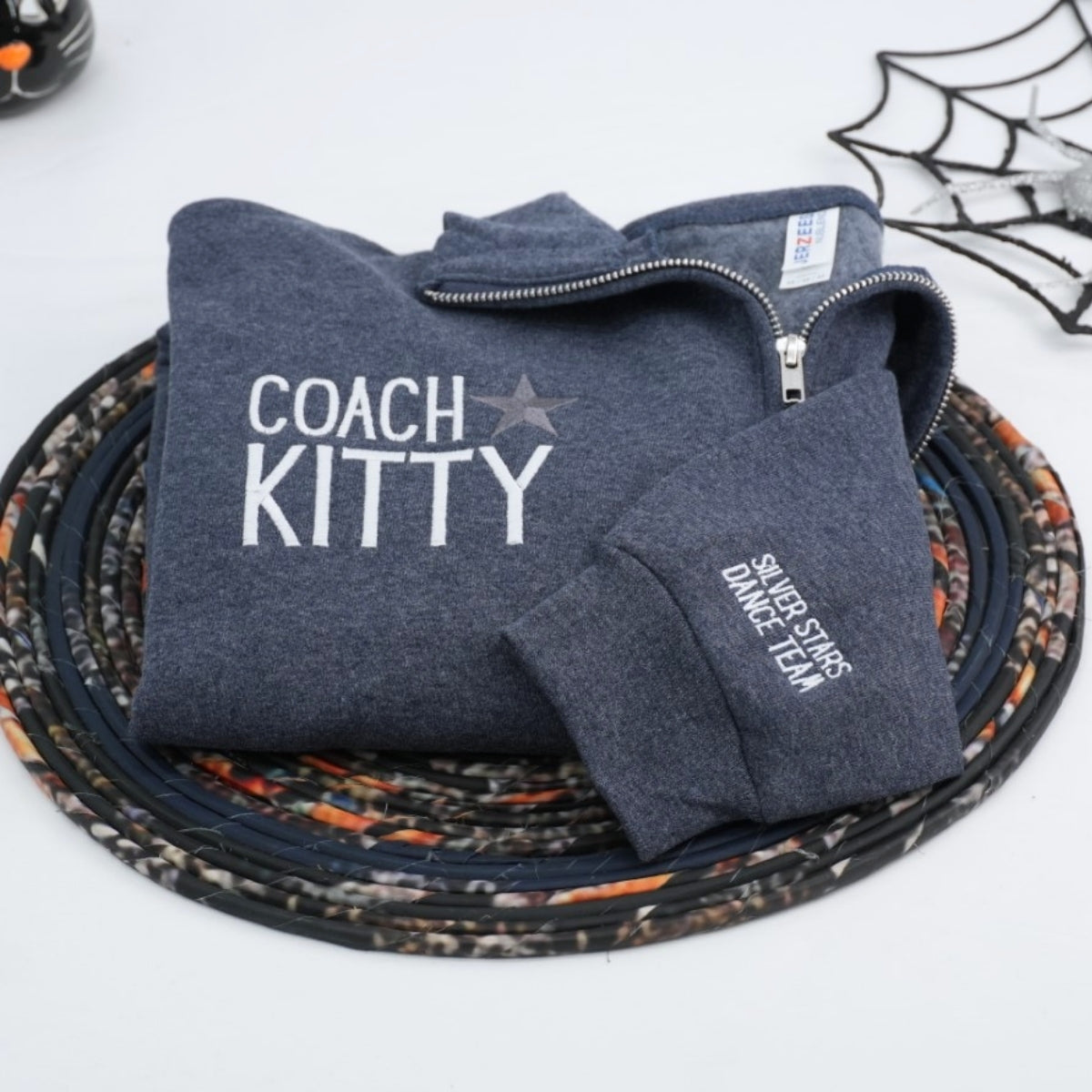 Individuell bestickte Engel- und Dämonenkatze-Kapuzenpullover für Paare