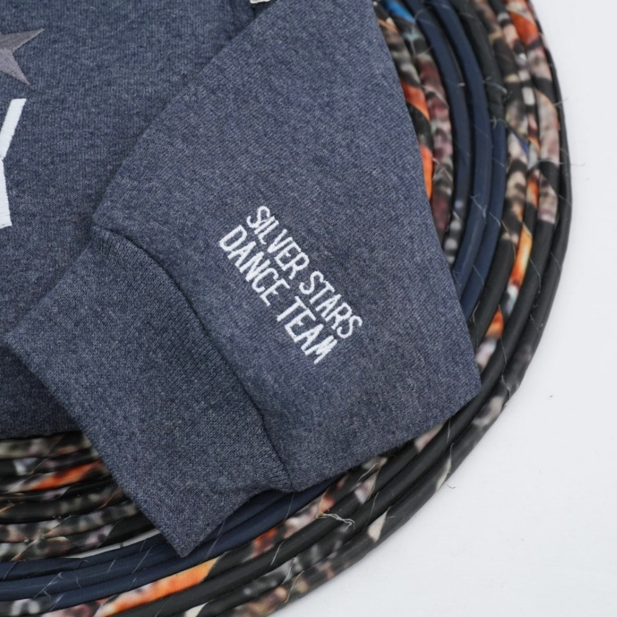 Individuell bestickte Engel- und Dämonenkatze-Kapuzenpullover für Paare