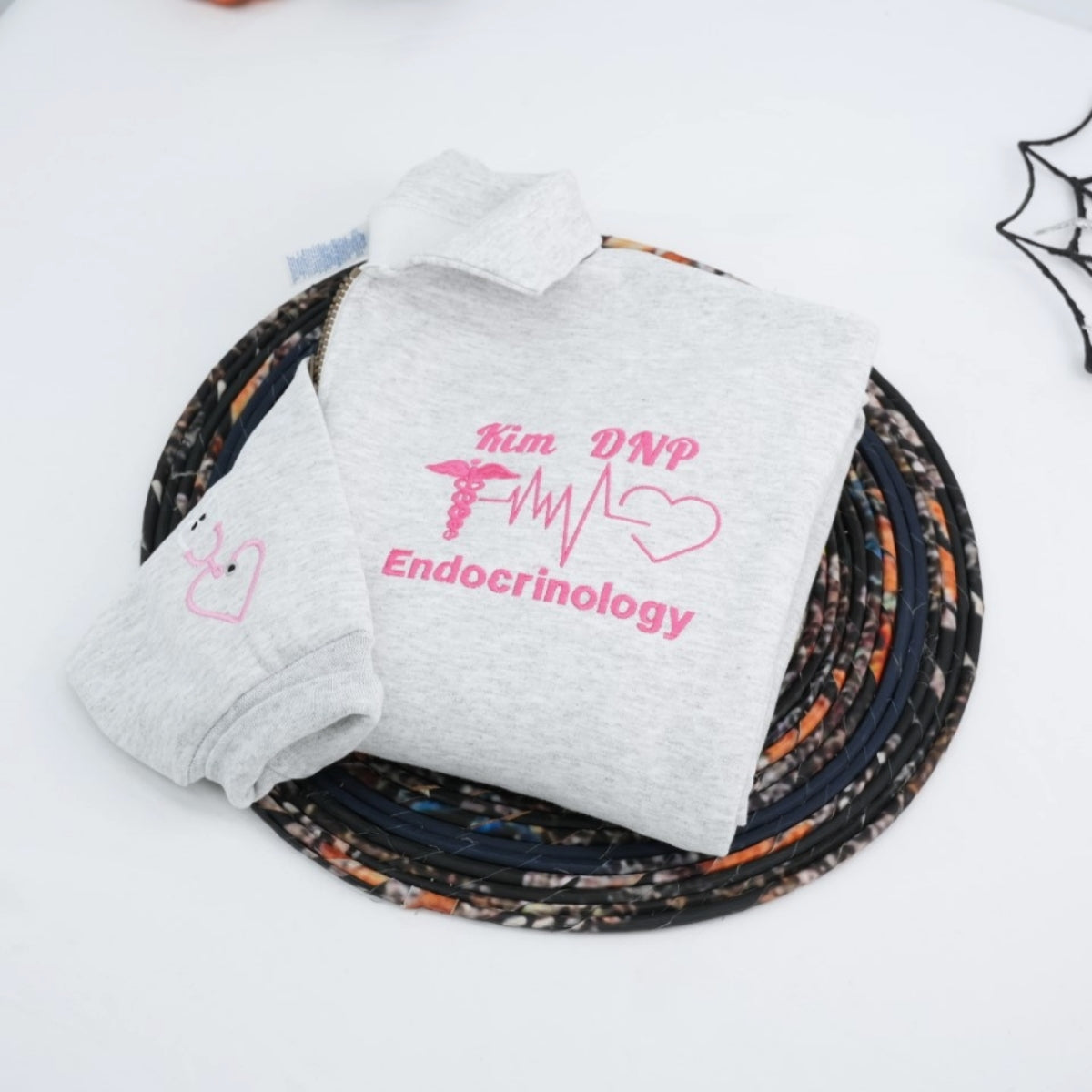 Sweats à capuche assortis brodés personnalisés avec ange et chat démon pour couples