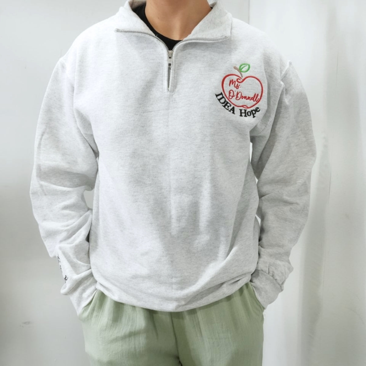 Individuell bestickte Engel- und Dämonenkatze-Kapuzenpullover für Paare