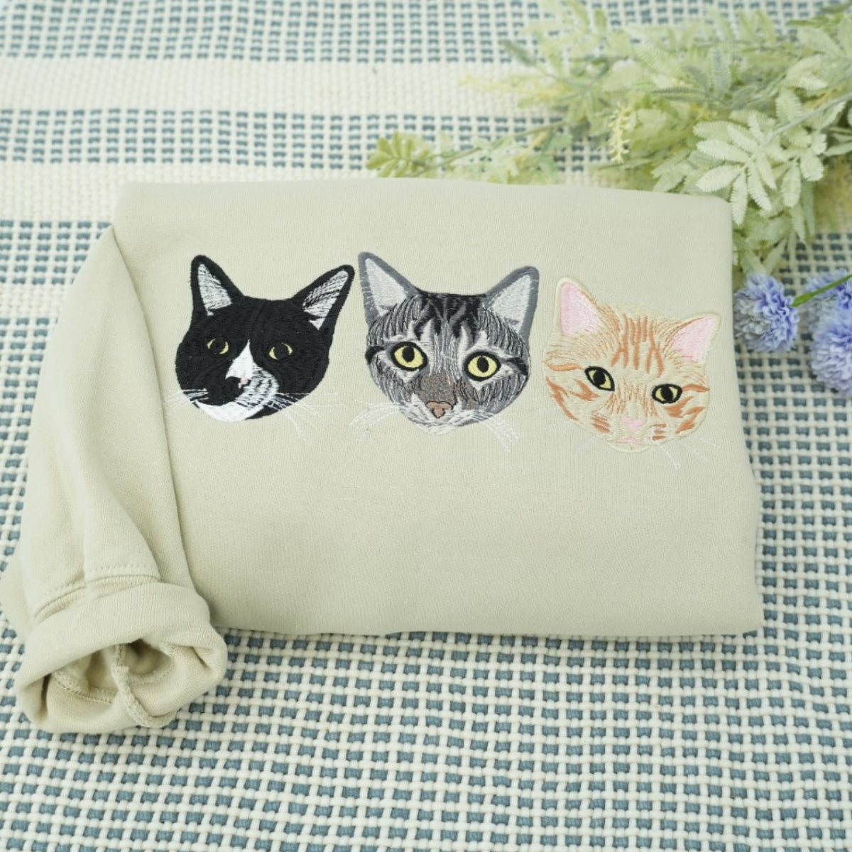 Individuell bestickte Engel- und Dämonenkatze-Kapuzenpullover für Paare