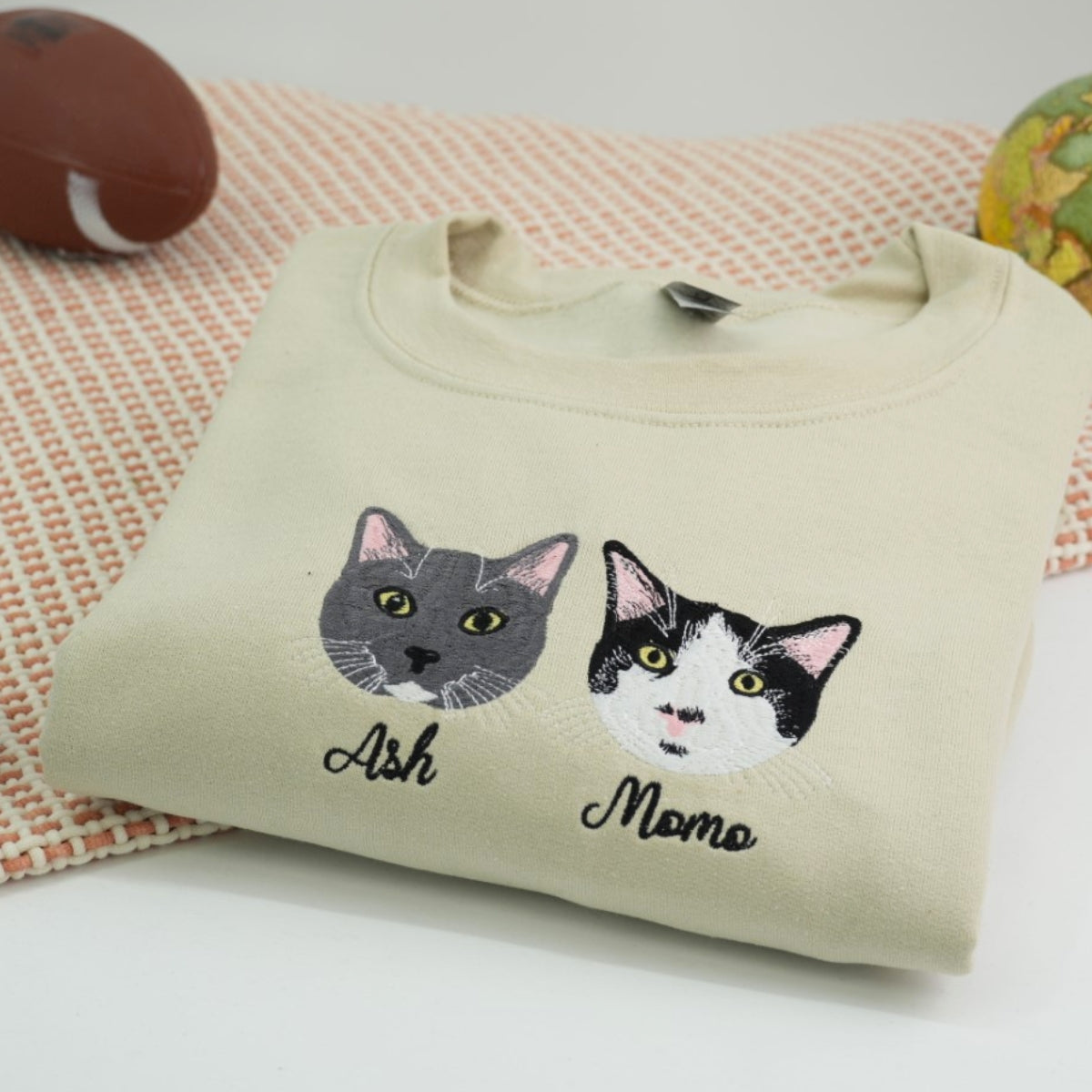 Individuell bestickte Engel- und Dämonenkatze-Kapuzenpullover für Paare