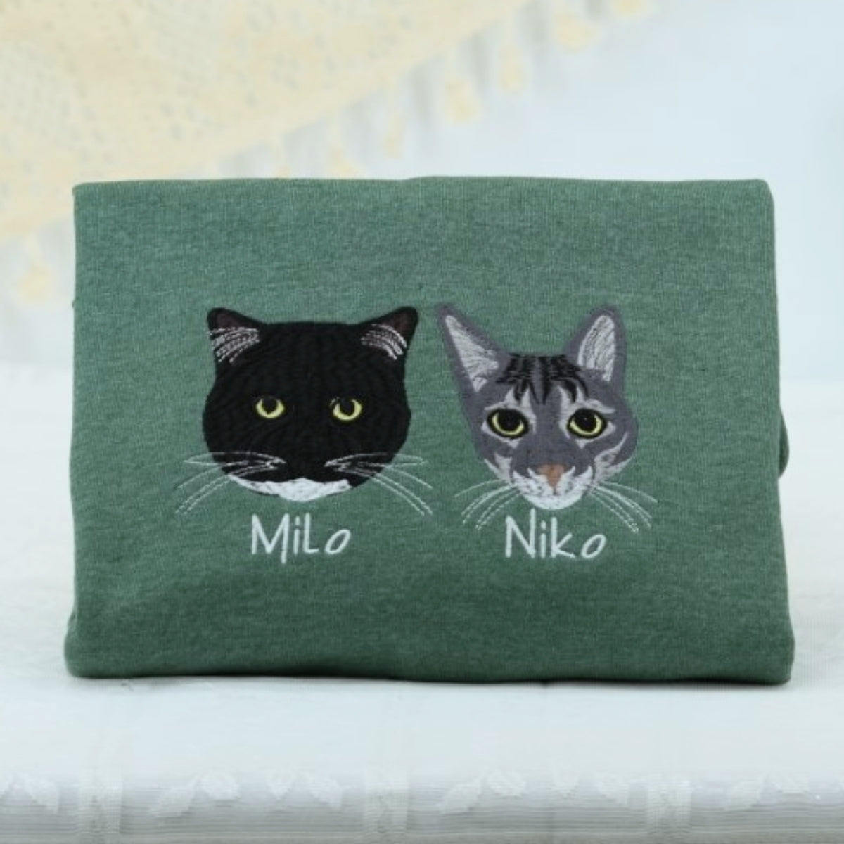 Individuell bestickte Engel- und Dämonenkatze-Kapuzenpullover für Paare