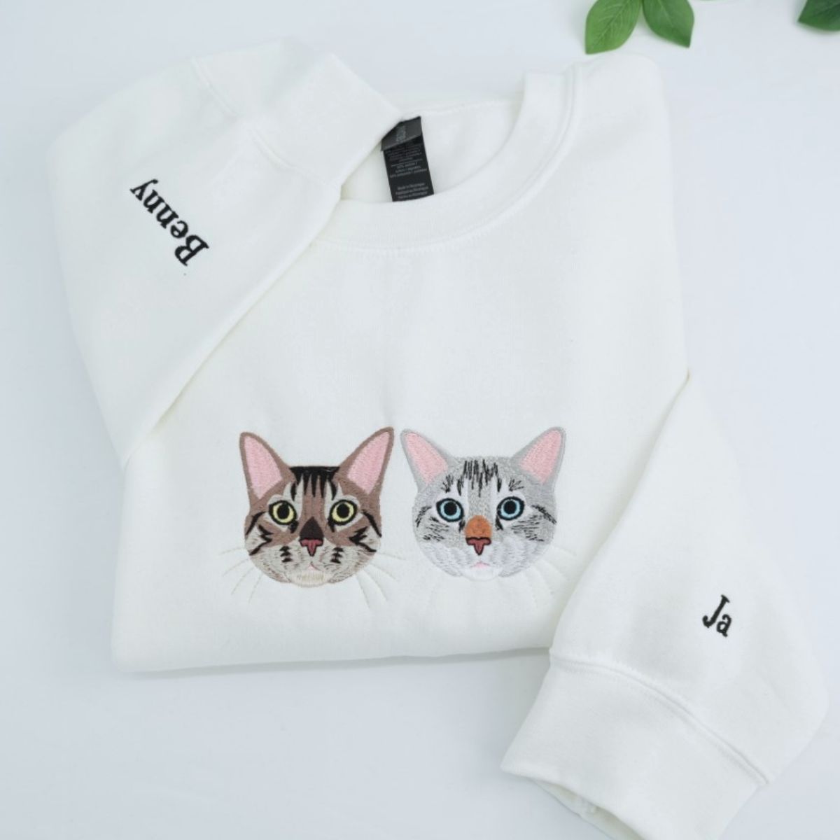 Individuell bestickte Engel- und Dämonenkatze-Kapuzenpullover für Paare