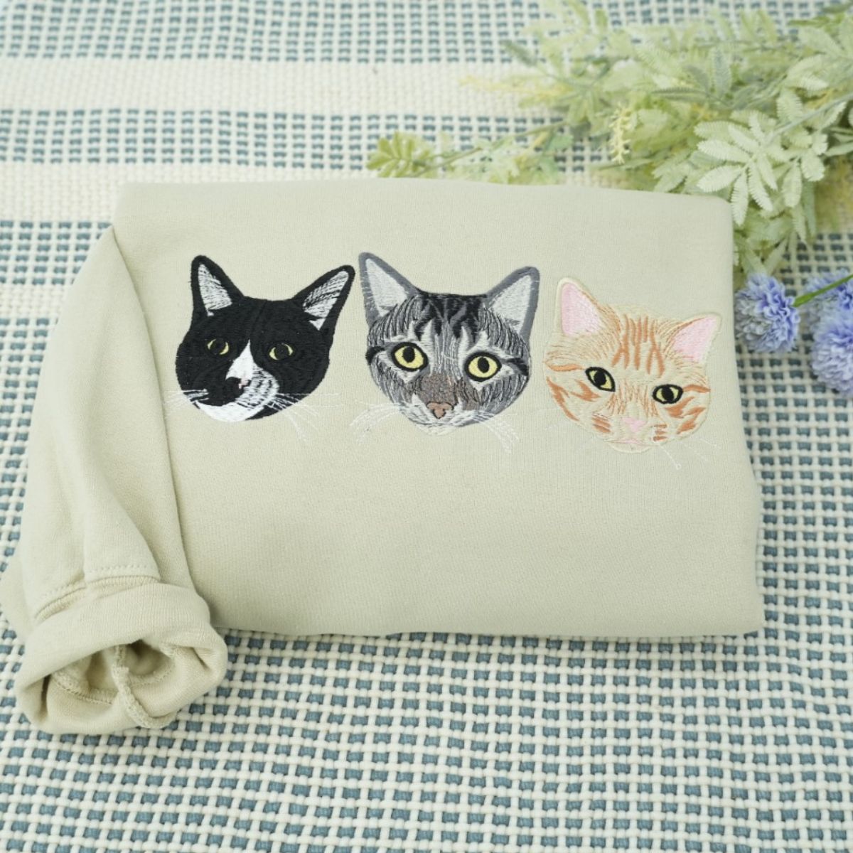 Individuell bestickte Engel- und Dämonenkatze-Kapuzenpullover für Paare