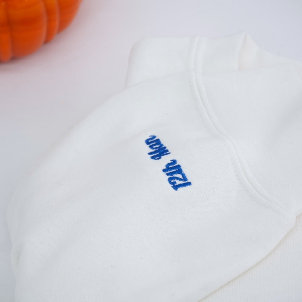 Individuell bestickte Engel- und Dämonenkatze-Kapuzenpullover für Paare