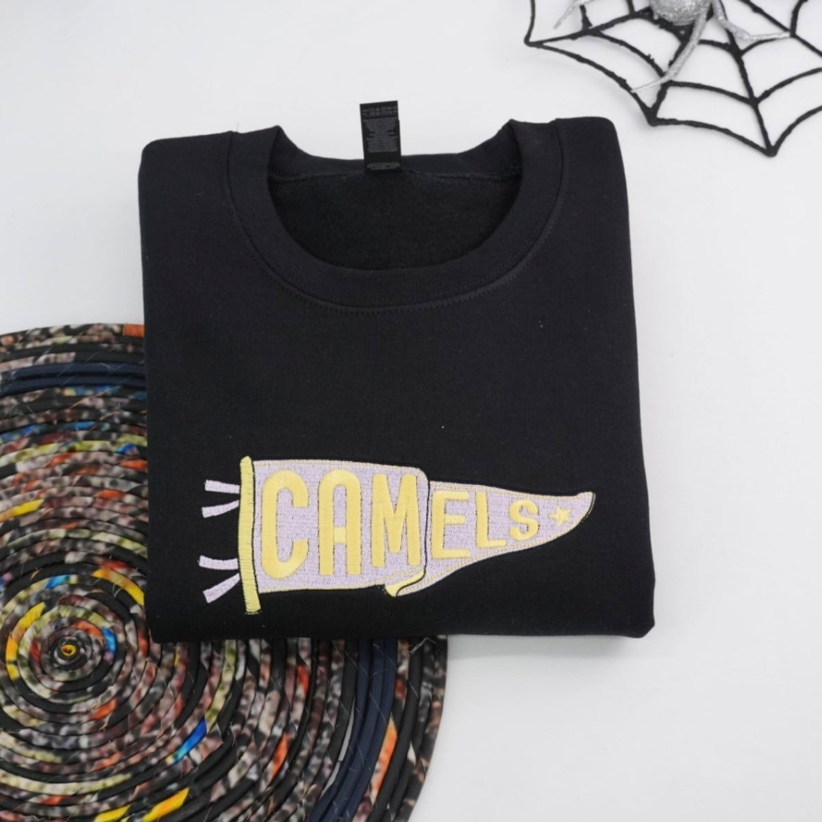 Individuell bestickte Engel- und Dämonenkatze-Kapuzenpullover für Paare