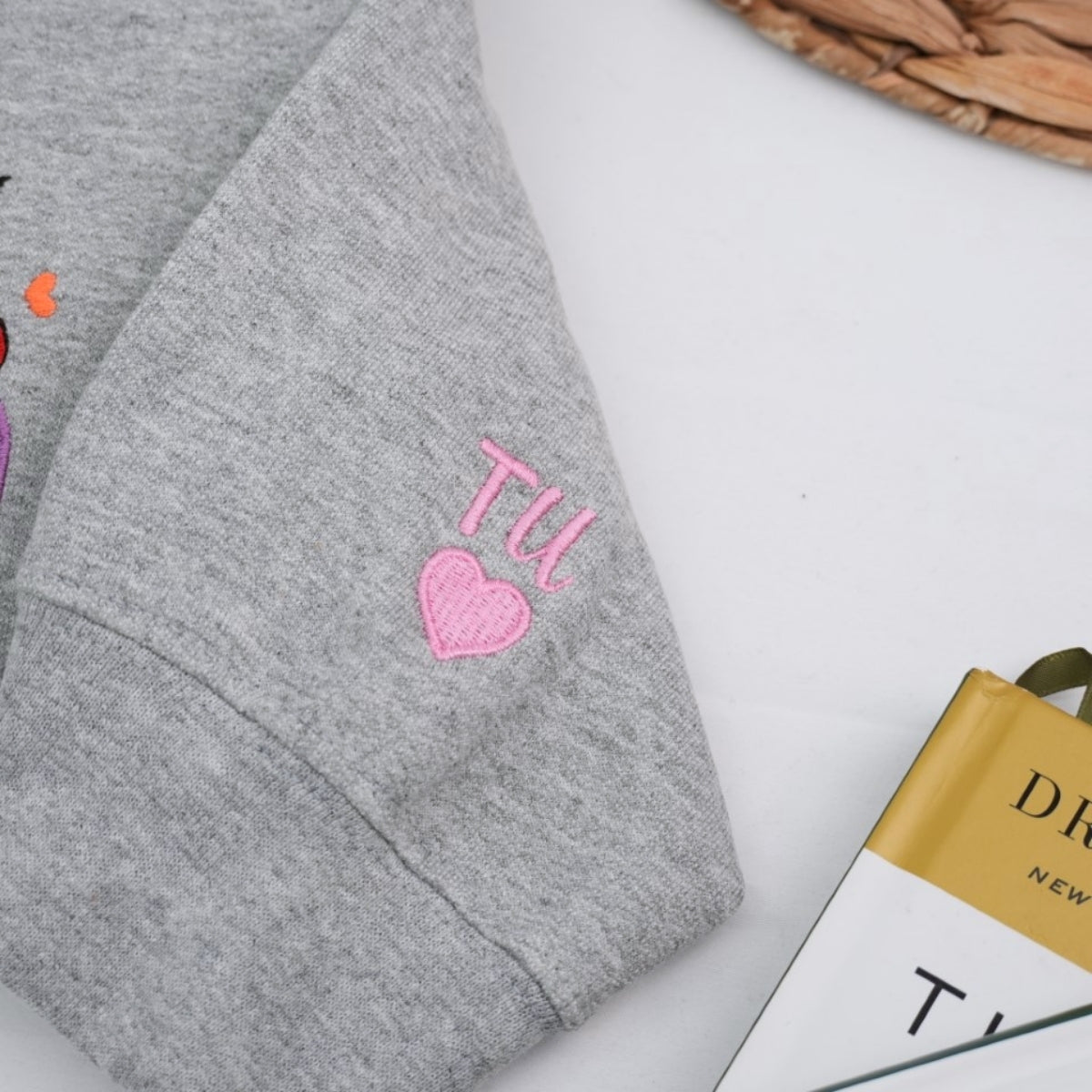 Individuell bestickte Engel- und Dämonenkatze-Kapuzenpullover für Paare