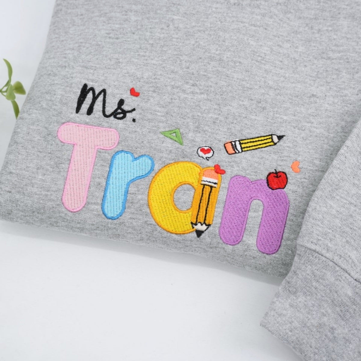 Individuell bestickte Engel- und Dämonenkatze-Kapuzenpullover für Paare