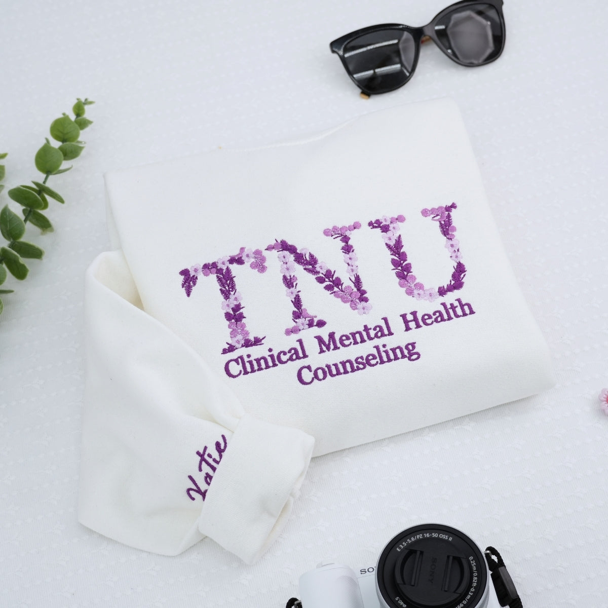 Sweats à capuche assortis brodés personnalisés avec ange et chat démon pour couples