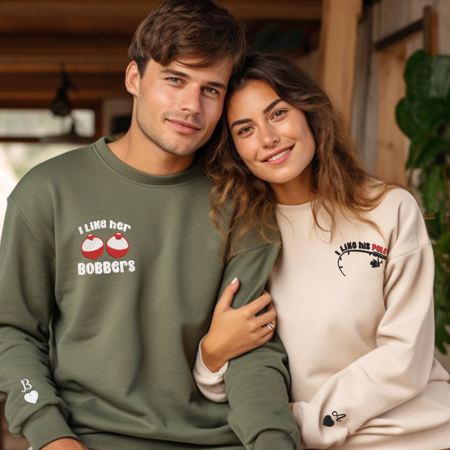 Benutzerdefinierte „I Like Her Bobbers“ passende bestickte Hoodies für Paare