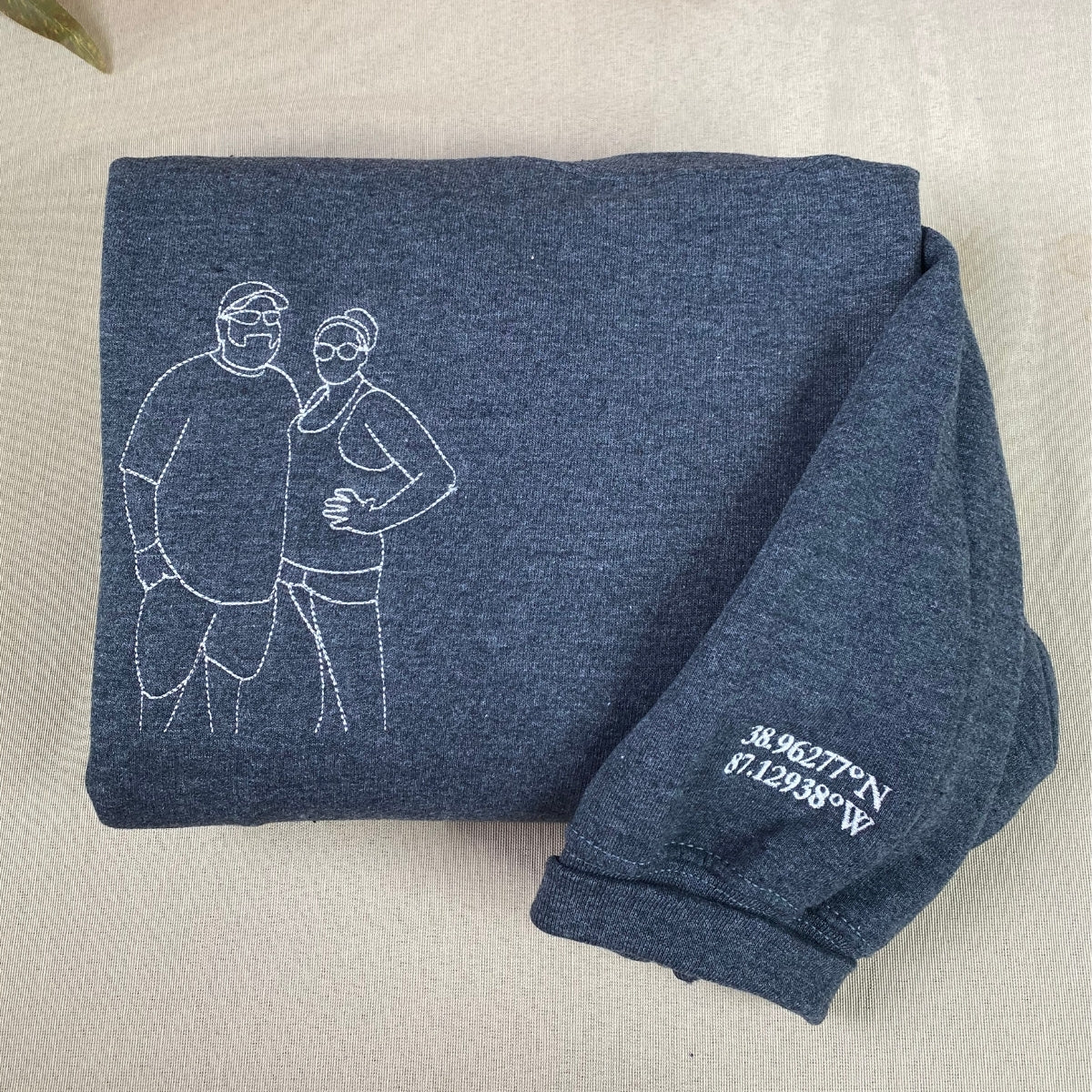 Individuell bestickte Engel- und Dämonenkatze-Kapuzenpullover für Paare