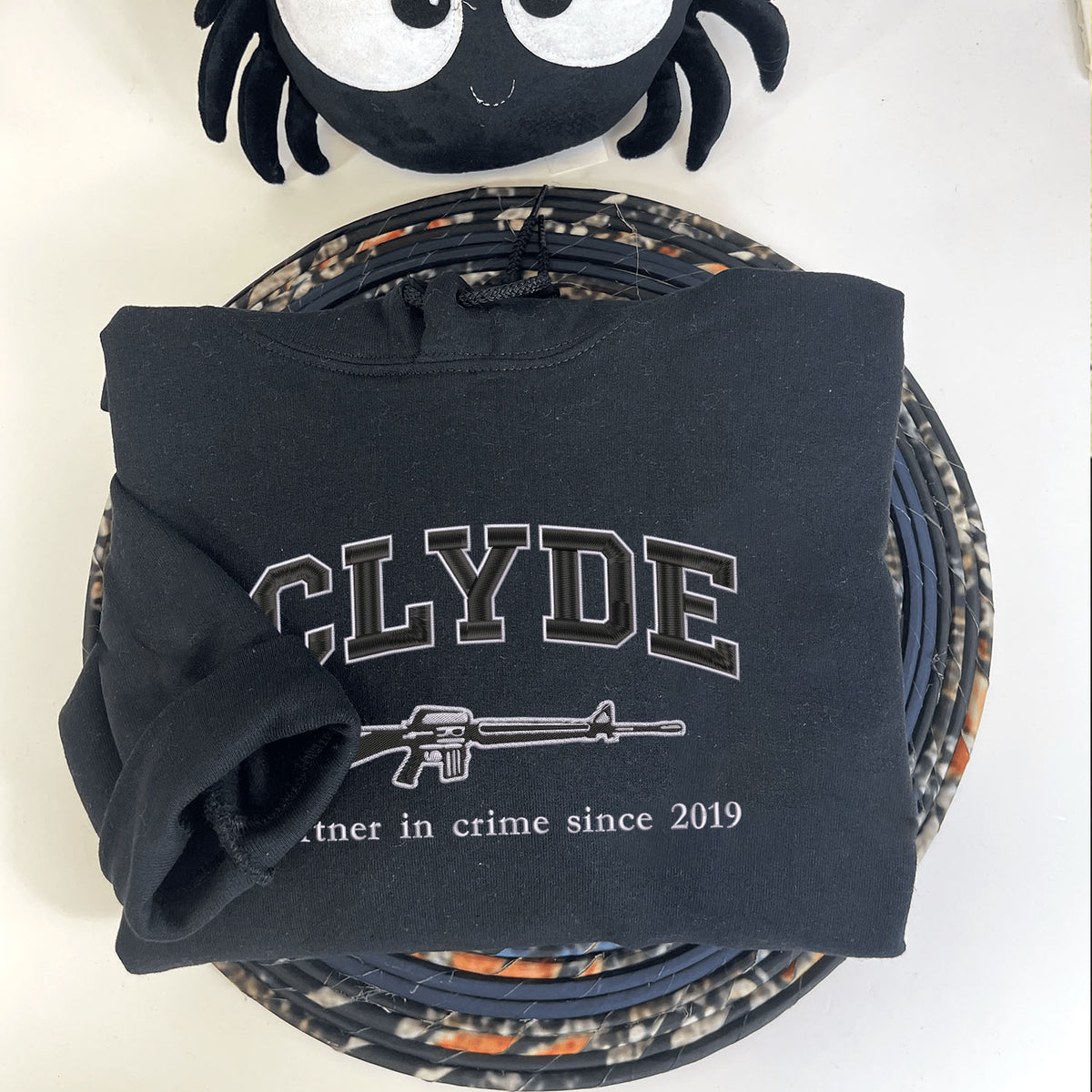 Bestickte Bonnie und Clyde Hoodies oder Sweatshirts